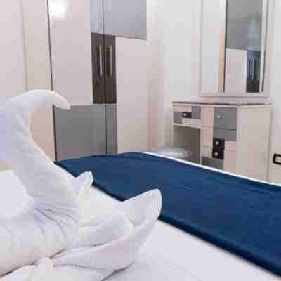 Villa Sandra_ up to 10 Persons - Feel Home Away from Home Rooms