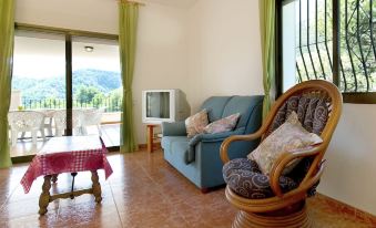 Pleasant Villa in Adsubia Forna with Swimming Pool