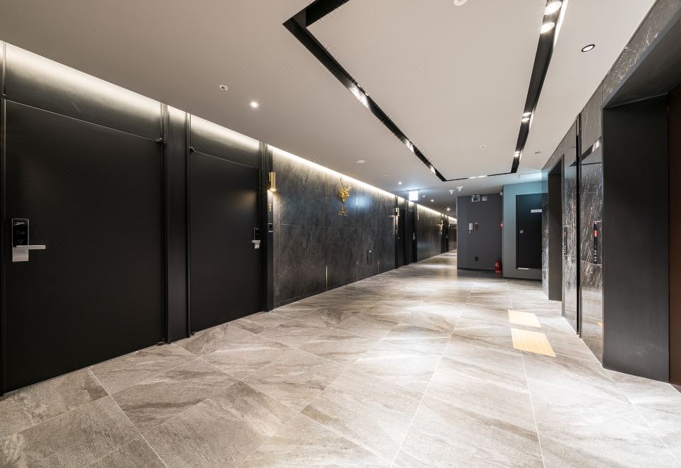 웨스트나인호텔