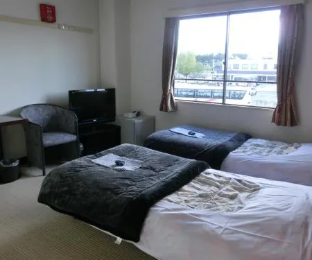 Biz Hotel Shiojiri Ekimae