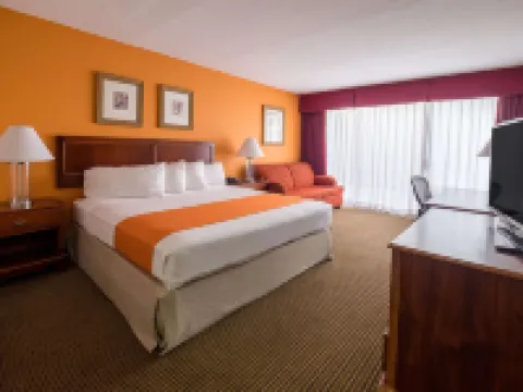 Howard Johnson by Wyndham Fullerton/Anaheim Conference Cntr Hoteles en Fullerton