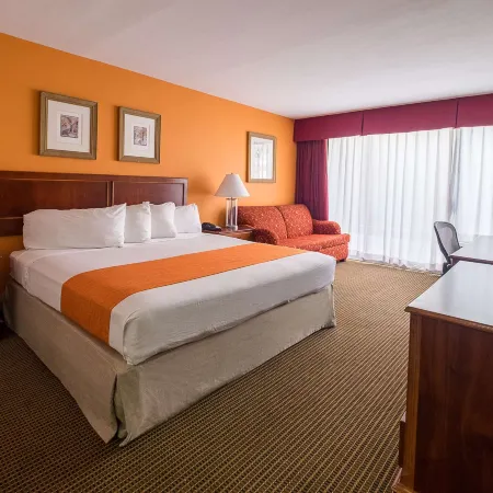 Howard Johnson by Wyndham Fullerton/Anaheim Conference Cntr