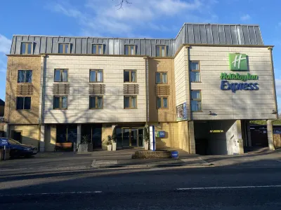 Holiday Inn Express Windsor Hotels near Windsor & Eton Central Station