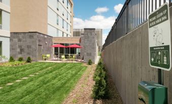 Home2 Suites by Hilton Roseville Minneapolis