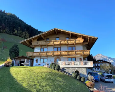 Manuel Hotels in Fugenberg