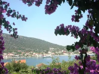 Romantic Apartment with Sea View Vinišće, Dalmatia