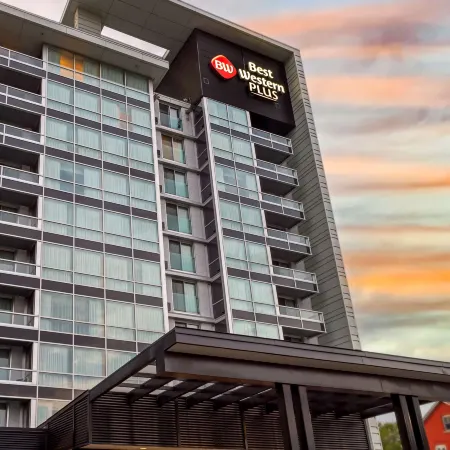 Best Western Plus Gatineau-Ottawa Downtown Отели рядом с достопримечательностью «Оттава - центр города»