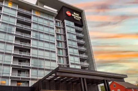 Best Western Plus Gatineau-Ottawa Downtown เบสท์ เวสเทิร์น พลัส กาติโน-ออตตาวา ดาวน์ทาวน์