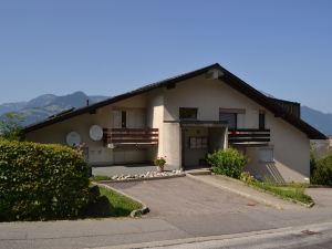 Appartement avec une vue magnifique et un poêle à bois pour un maximum de 5 personnes à Emmetten