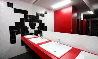 Botxo Gallery - Youth Hostel Bilbao