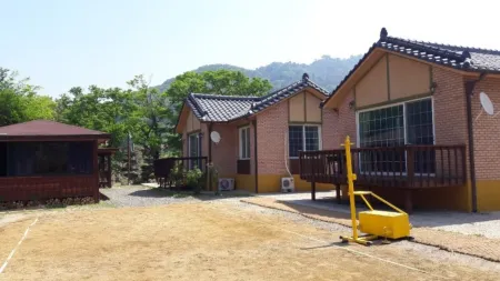 Yangpyeong Seohu Eco Village Pension