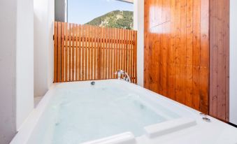 Seogwipo Healing Spa Pension