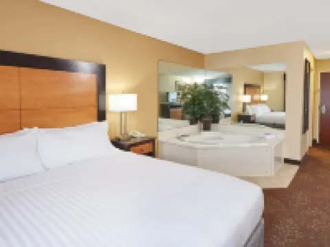 Comfort Inn & Suites Buford Near Mall of Georgia Hotels in Buford