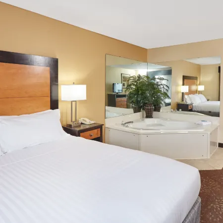 Comfort Inn & Suites Buford Near Mall of Georgia Hotels in Buford