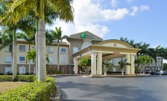 Holiday Inn Express & Suites Florida City-Gateway to Keys