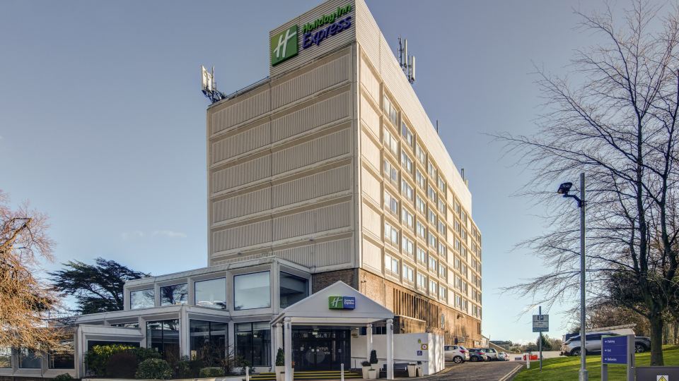 Holiday Inn Express EDINBURGH - CITY WEST by IHG