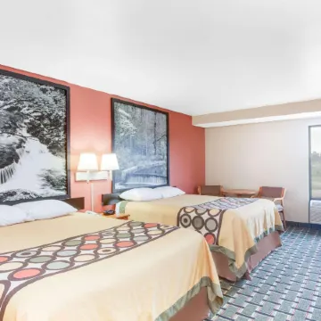 Super 8 by Wyndham Crossville TN