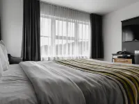 Hotel le Littoral Hotels near Maizerets