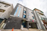 Geochang Grand Hotels in Geochang