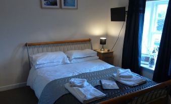 Old Coach House at the Golden Lion - Housity