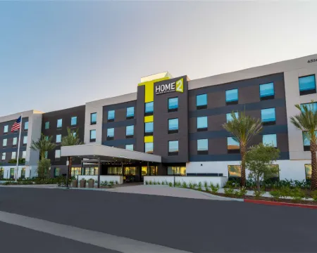 Home2 Suites by Hilton Corona Hotels in Corona