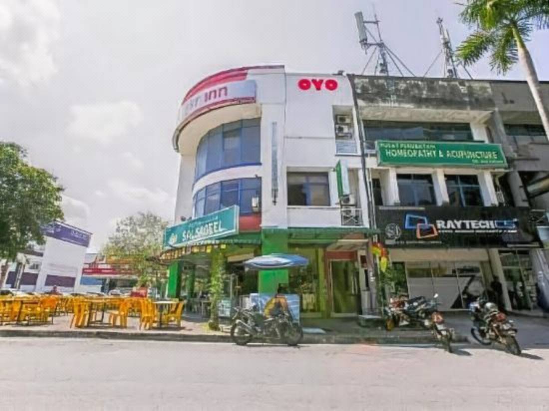 Oyo 89738 1st Inn Hotel Glenmarie Shah Alam Updated 2022 Room Price Reviews Deals Trip Com