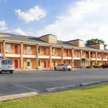 Quality Inn Albertville US 431