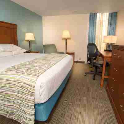 Drury Inn & Suites Cape Girardeau Rooms