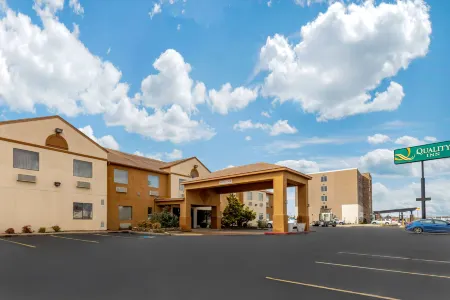 Quality Inn West Memphis I-40 Отели в г. Криттенден Каунти