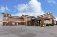 Quality Inn & Suites - breakfast
