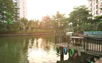 Apartment Green Lake View Ciputat by Celebrity Room