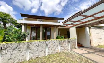 Ndalem Prabawan Private Villa
