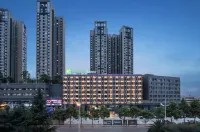 Guiyang  Holiday Inn Express Hotels near Qixingtan (The Pond of Seven Stars)