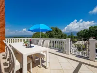 Rustica Hotel a Krsan