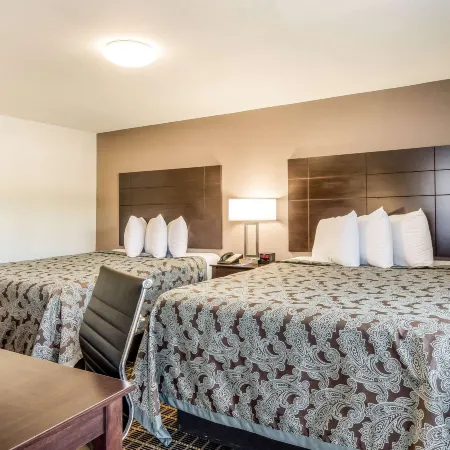 Rodeway Inn Middleboro-Plymouth Hotels in Middleborough