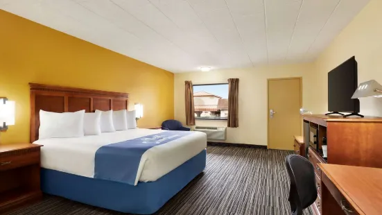 Days Inn by Wyndham Oak Ridge Knoxville