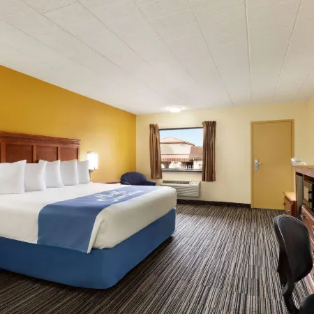 Days Inn by Wyndham Oak Ridge Knoxville
