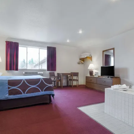 Super 8 by Wyndham Park Rapids