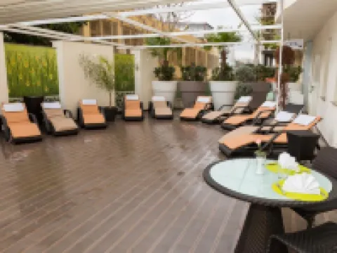 ニューデイホテル アルジェのホテル