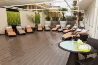 New Day Hotel