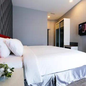Cenang Plaza Beach Hotel