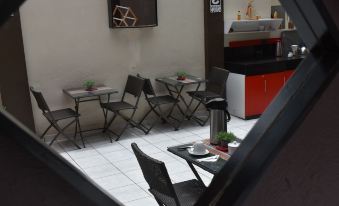 Cedros Cusco Inn