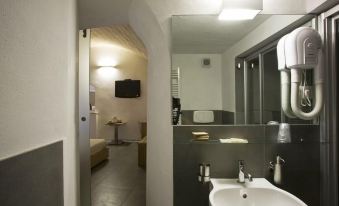 San Giovanni Vecchio - Residenza