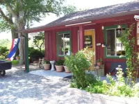 Andruss Motel