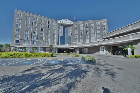 Hotel Deville Prime Porto Alegre