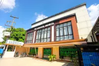 The Djakarta Anandita Syariah Hotel