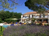 Logis Hôtel Restaurant le Chêne Vert Hotel a Chirols