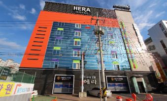 Hera Hotel