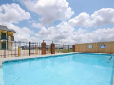 デイズ イン バイ ウィンダム プラット プラットのホテル