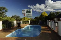 McNevins Warwick Motel Hotels in Warwick